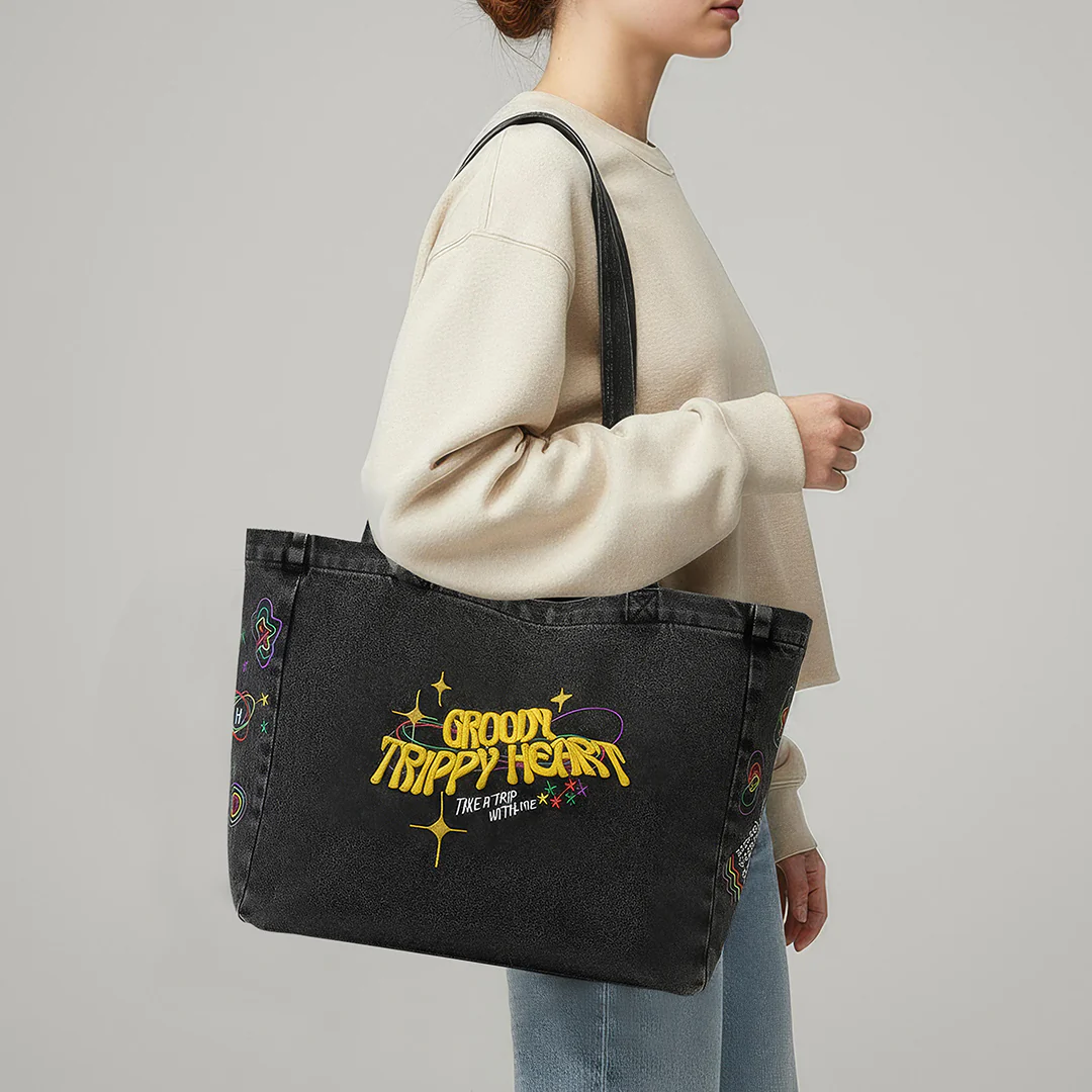 Groovy Hearts Bag - Image 6